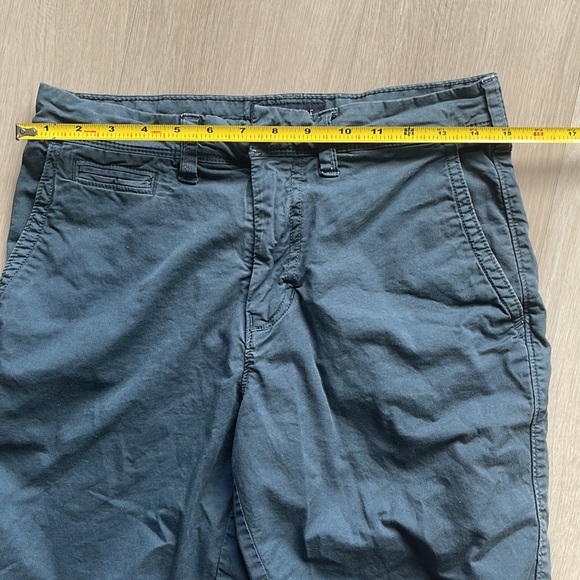 American Eagle Extreme Flex Classic Mens Size 28 Gray Stretch Chino Shorts - Picture 6 of 8